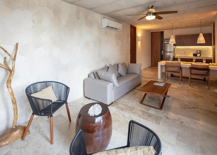Kiki * Tulum